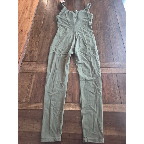Popilush Olive Green Sleeveless Stretchy Jumpsuit Medium - Picture 2 of 4